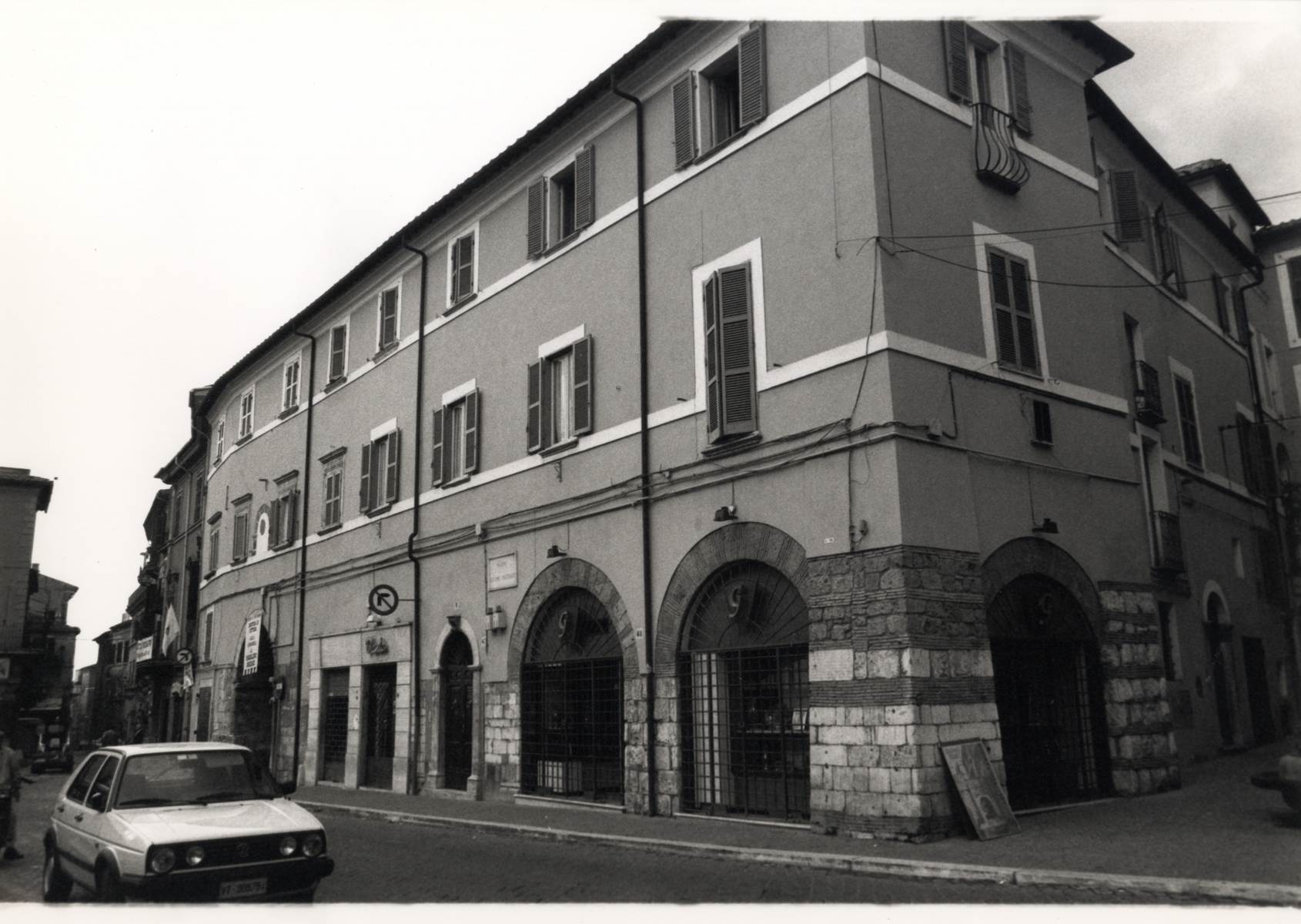 [Palazzo in via Giacomo Matteotti, 44/ 45/ 46/ 47/ 48/ 49]