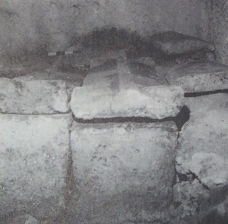 TOMBA n. 5430
