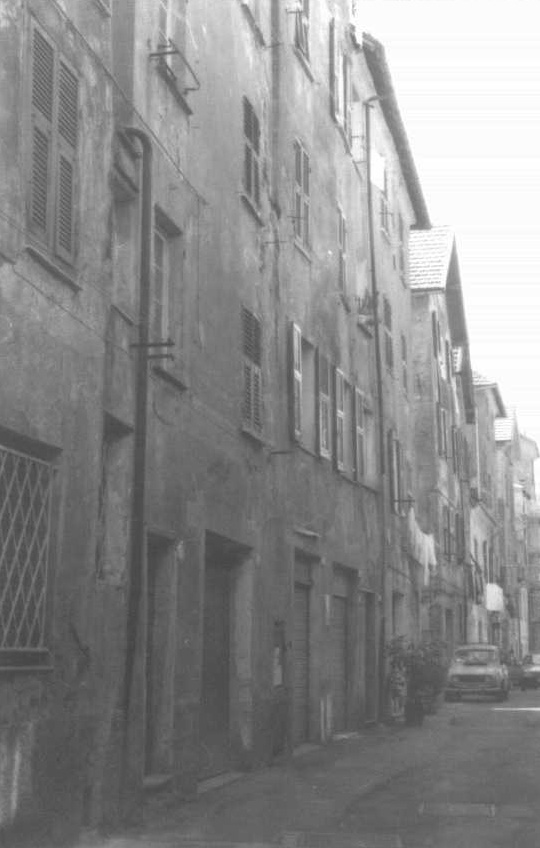 [Casa a schiera in via Olivieri, 7]