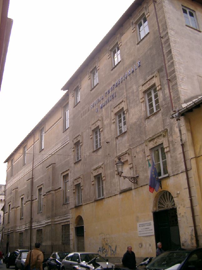 Istituto Superiore De Ambrosis