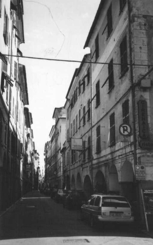 Portici Medioevali in via Martiri della Liberazione dal n. 1 al n. 168