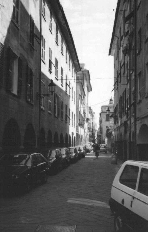Portici Medioevali in via Rggio dal n. 1 al n. 61