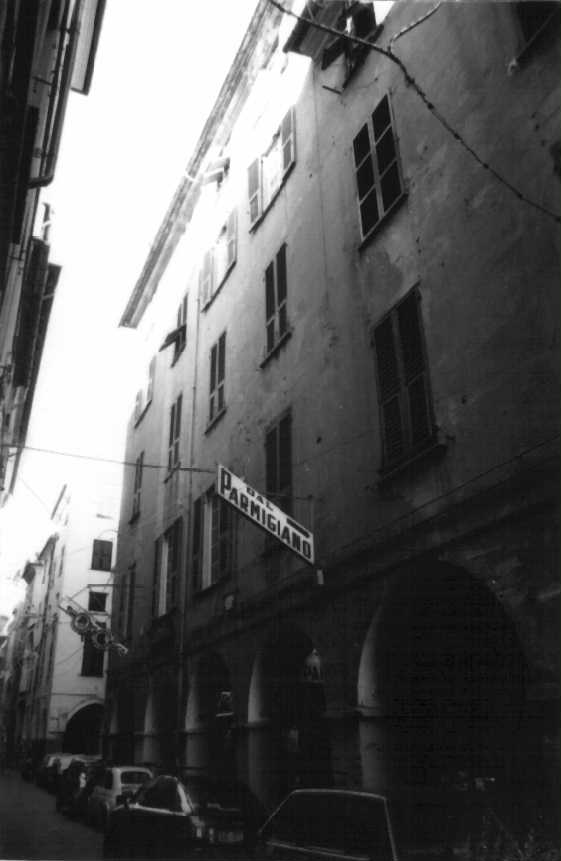 casa, con portici
