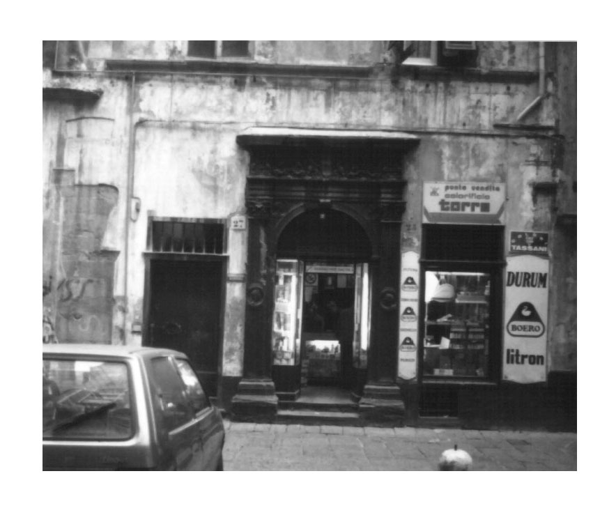 Casa in piazza Cattaneo 25