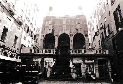Immobili sottostanti la Chiesa di S. Pietro in Banchi