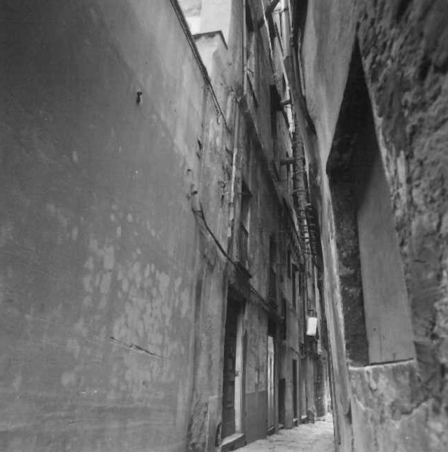 [Casa di abitazione in vico Morchi, 5]
