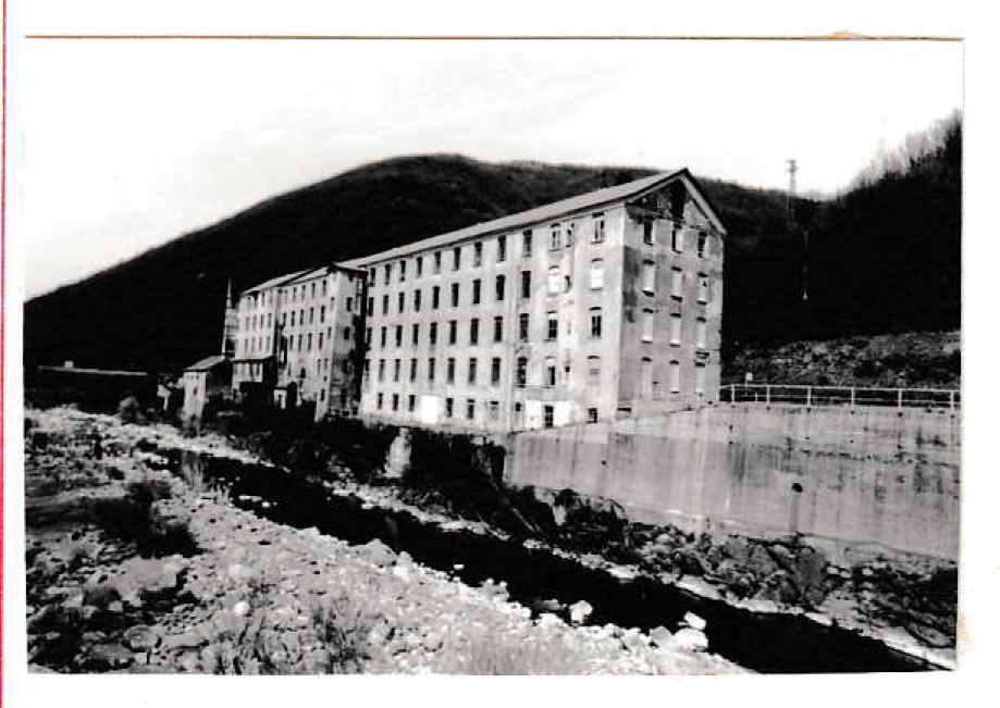 Fabbrica grande