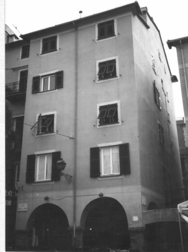 Casa in Vico dell'Oro 1