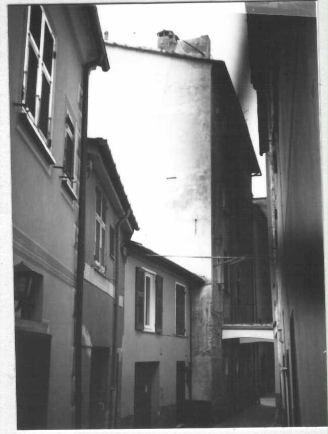 Casa in Vico dell'Oro 12