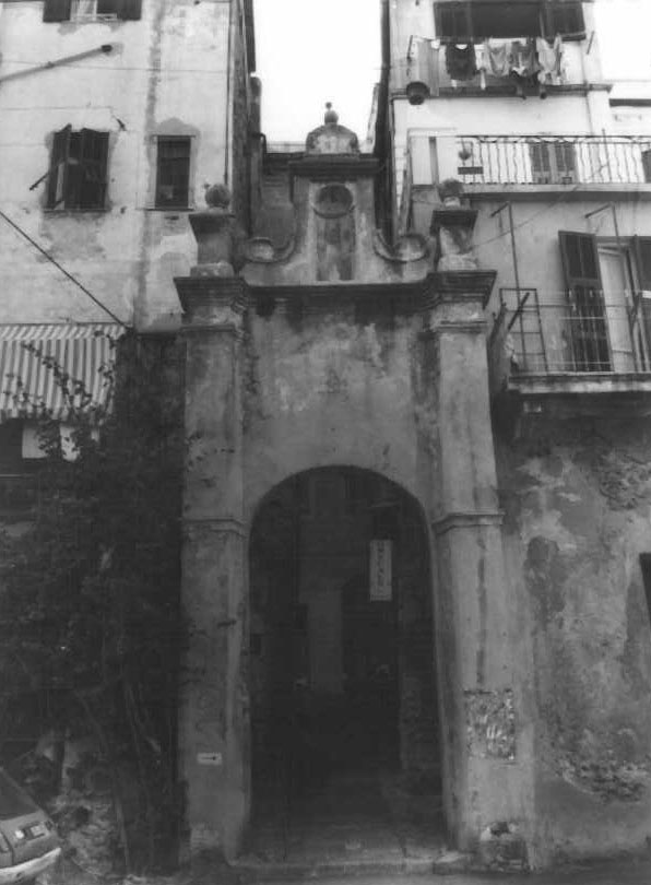 Porta Sottana o del Capo