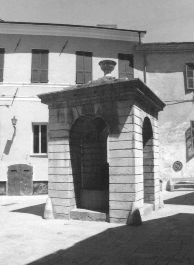 Fontana in Piazza Marconi