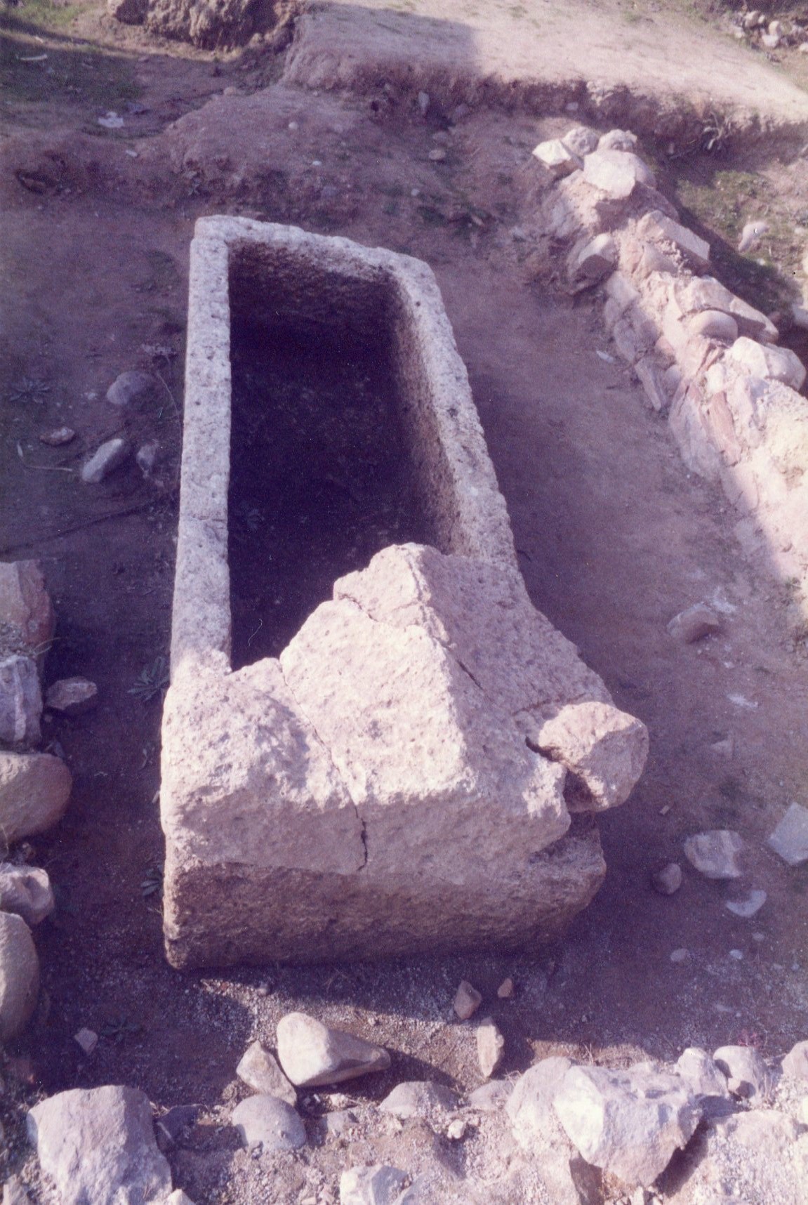 Basilica paleocristiana di CAPO DON, Sarcofago 1