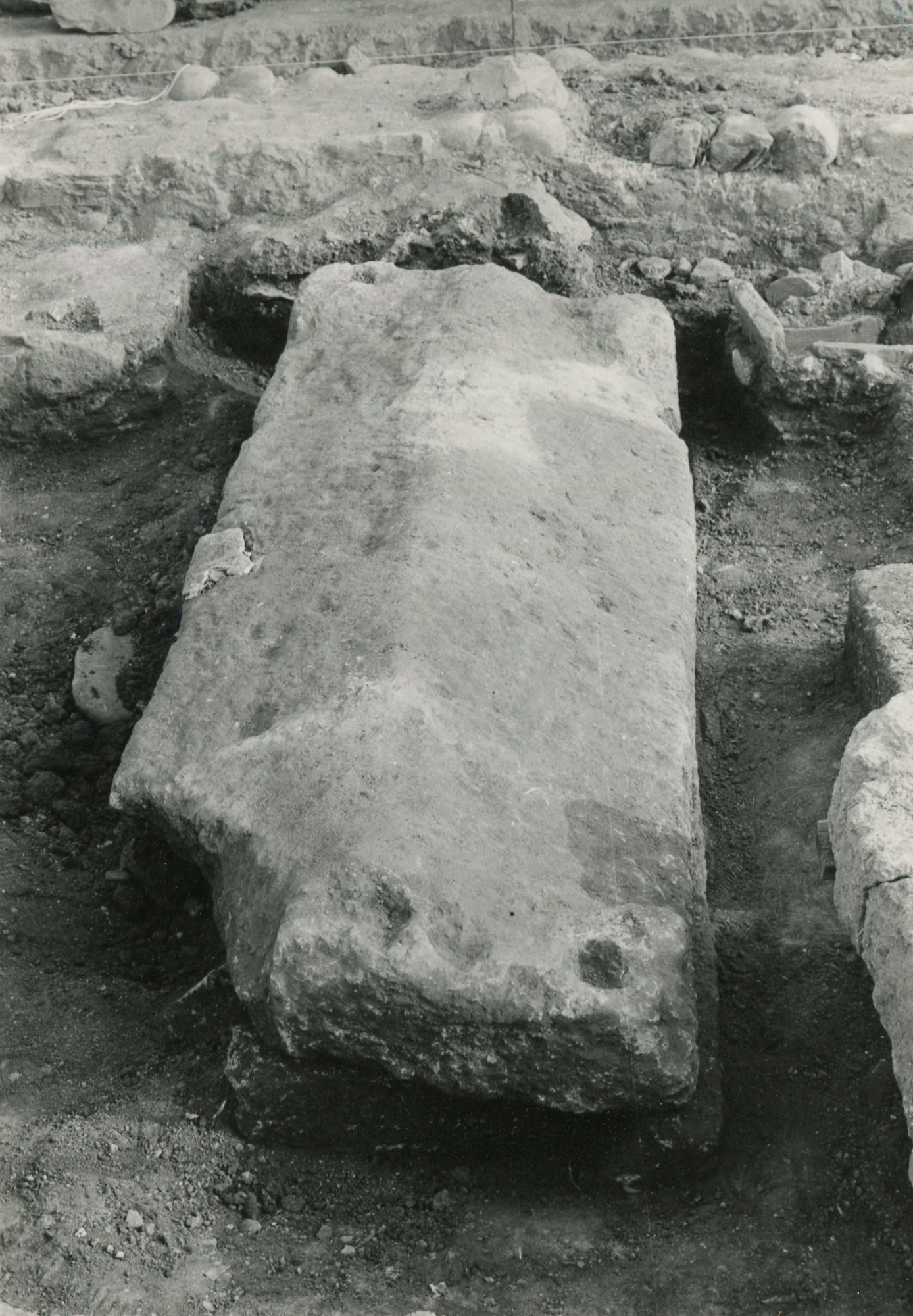 Basilica paleocristiana di CAPO DON, Sarcofago 6
