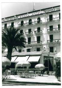 Royal Hotel