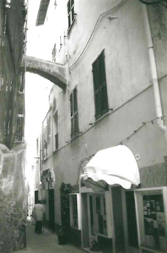 [Casa privata in via Roma, 7]
