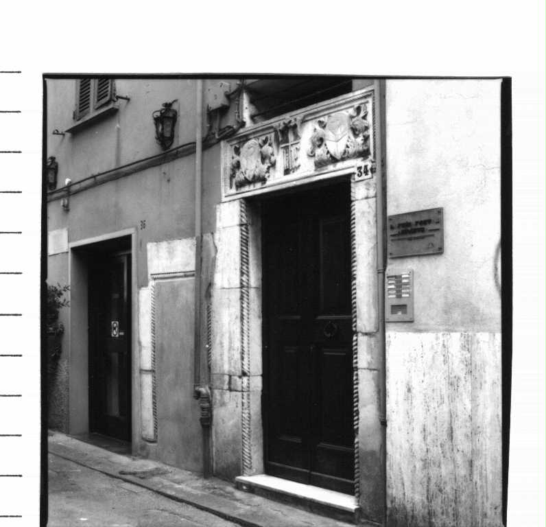 casa a schiera in Via Calatafimi 34, 38