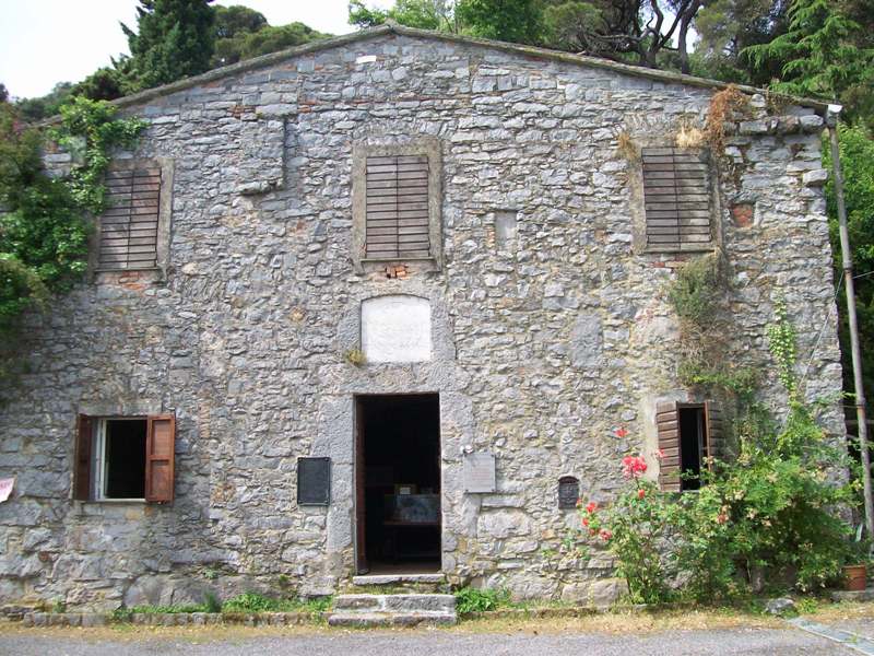 Edificio sede Museo dell'Isola del Tino