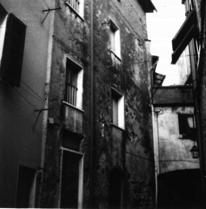 [Casa torre in via Marconi, 11]