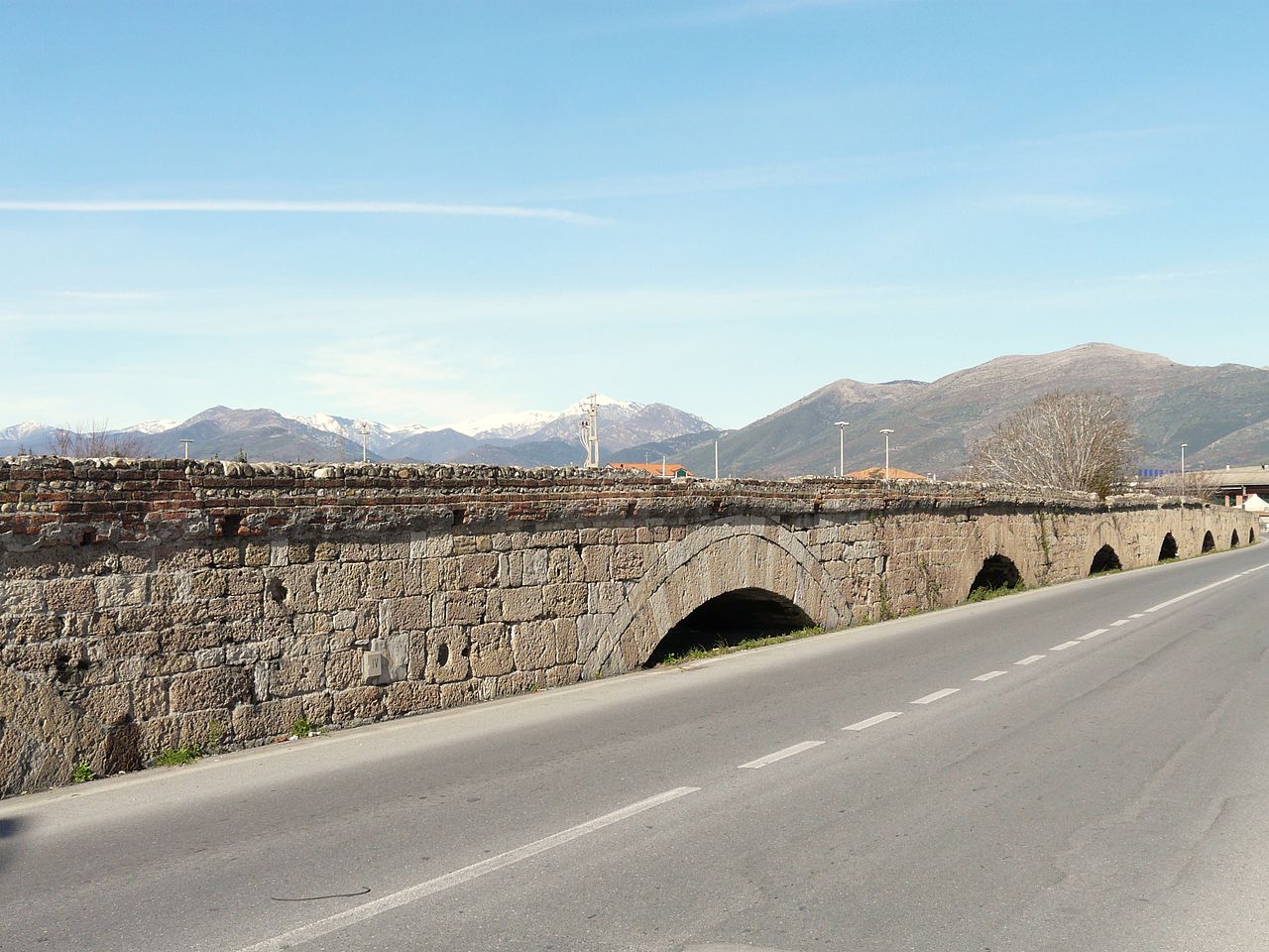 Ponte Lungo