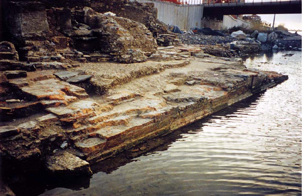 Terme nell'alveo del Centa