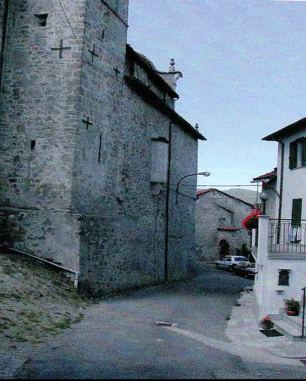 Sentiero che unisce la Chiesa della Natività di Maria Vergine con l'Antico Camposanto