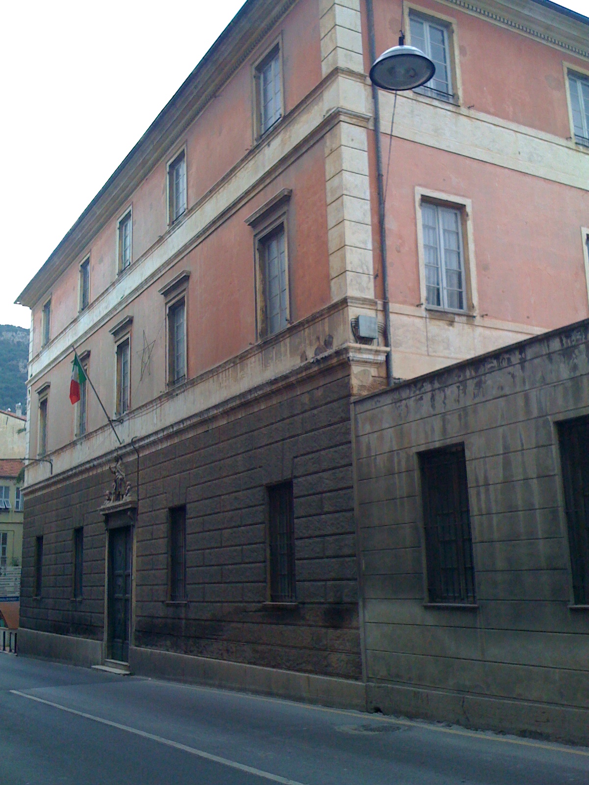 Edificio dell'Asilo Infantile di Finalmarina