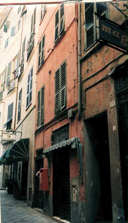 Casa in Via Pia, 24
