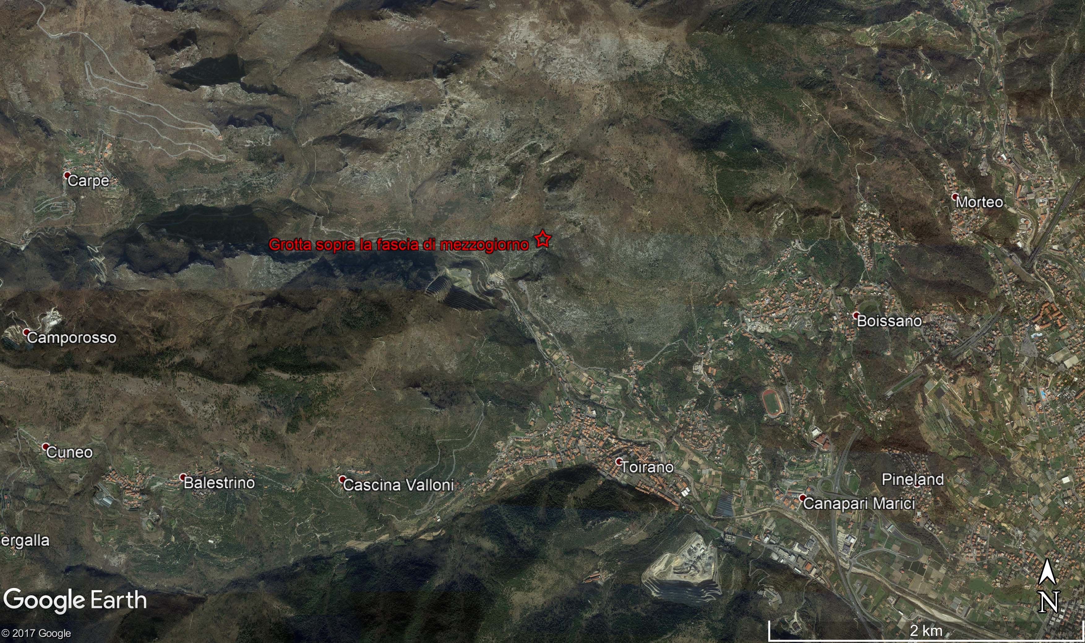 Grotta sopra la fascia di mezzogiorno