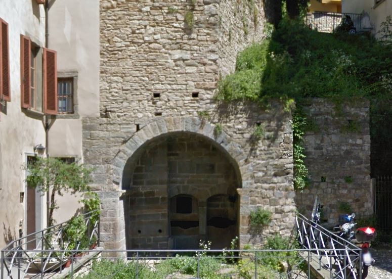 Fontana della vicina S. Eufemia