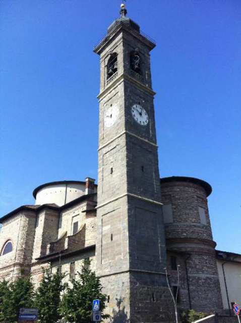torre medievale, ora campanile della parrocchiale