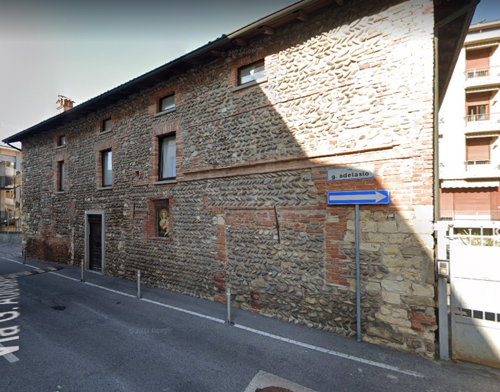 Casa in pietra