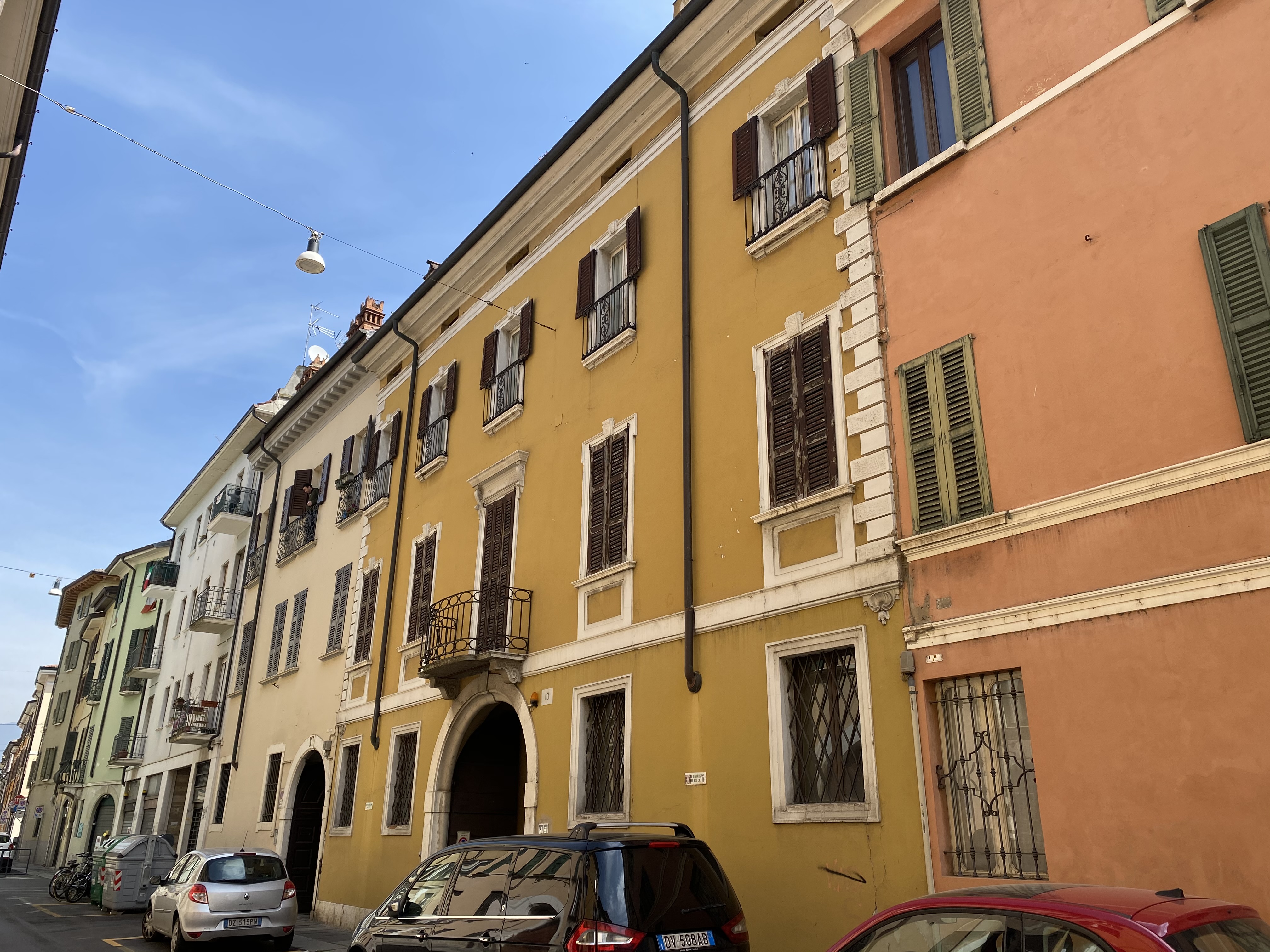Casa in Contrada delle Bassiche, 13