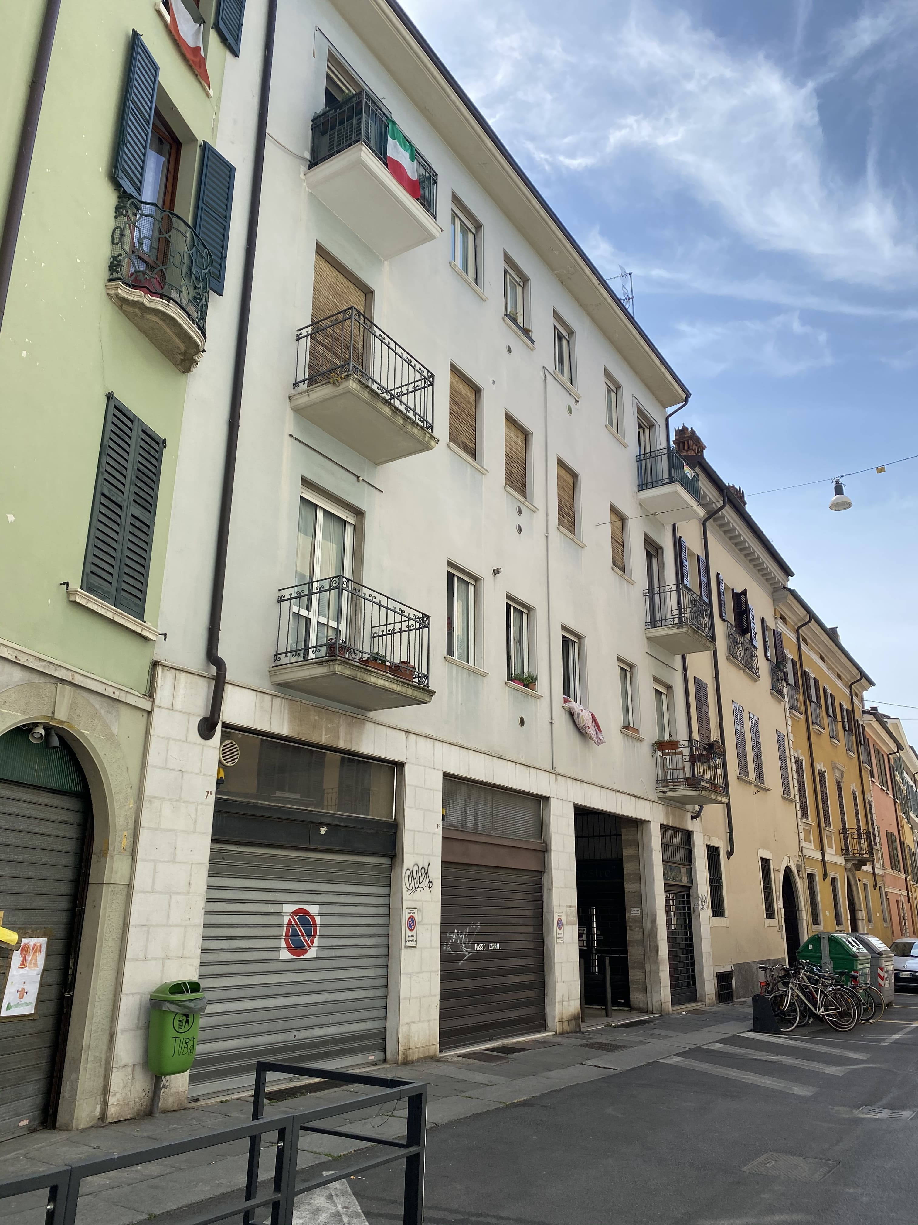 Casa in Contrata delle Bassiche, 7b/7c/9