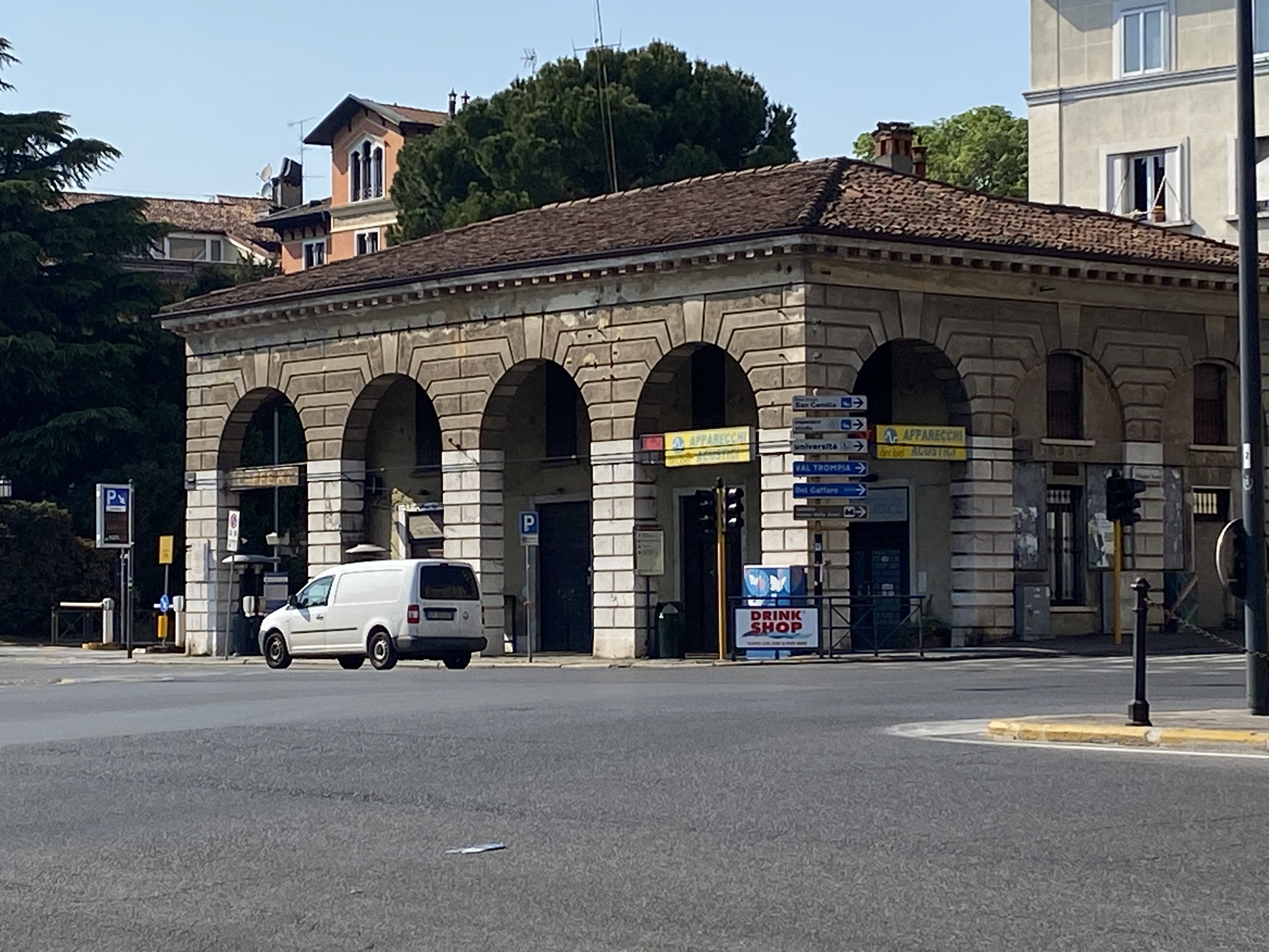 Casello Daziario di Piazzale Arnaldo, 1