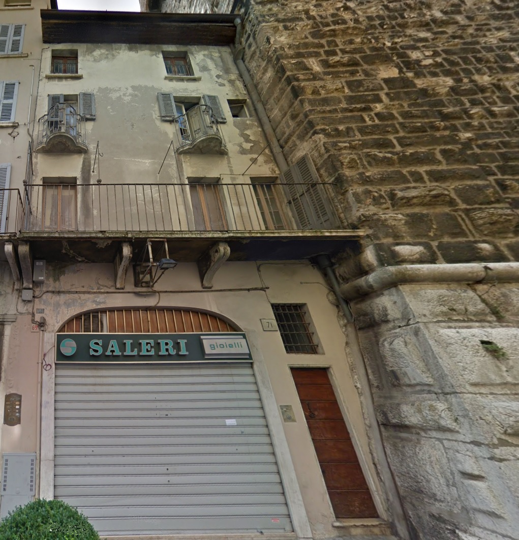 Edificio in Corso Mameli, 69a, 71