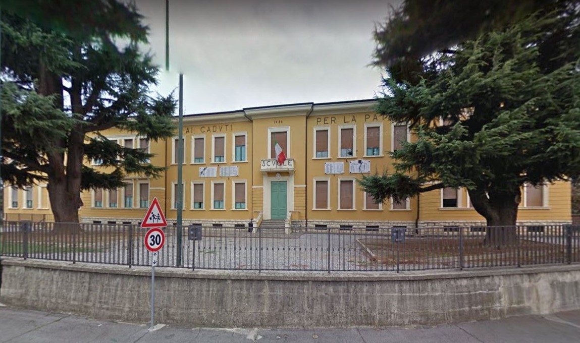 Scuole "ai caduti per la patria" di Rodengo