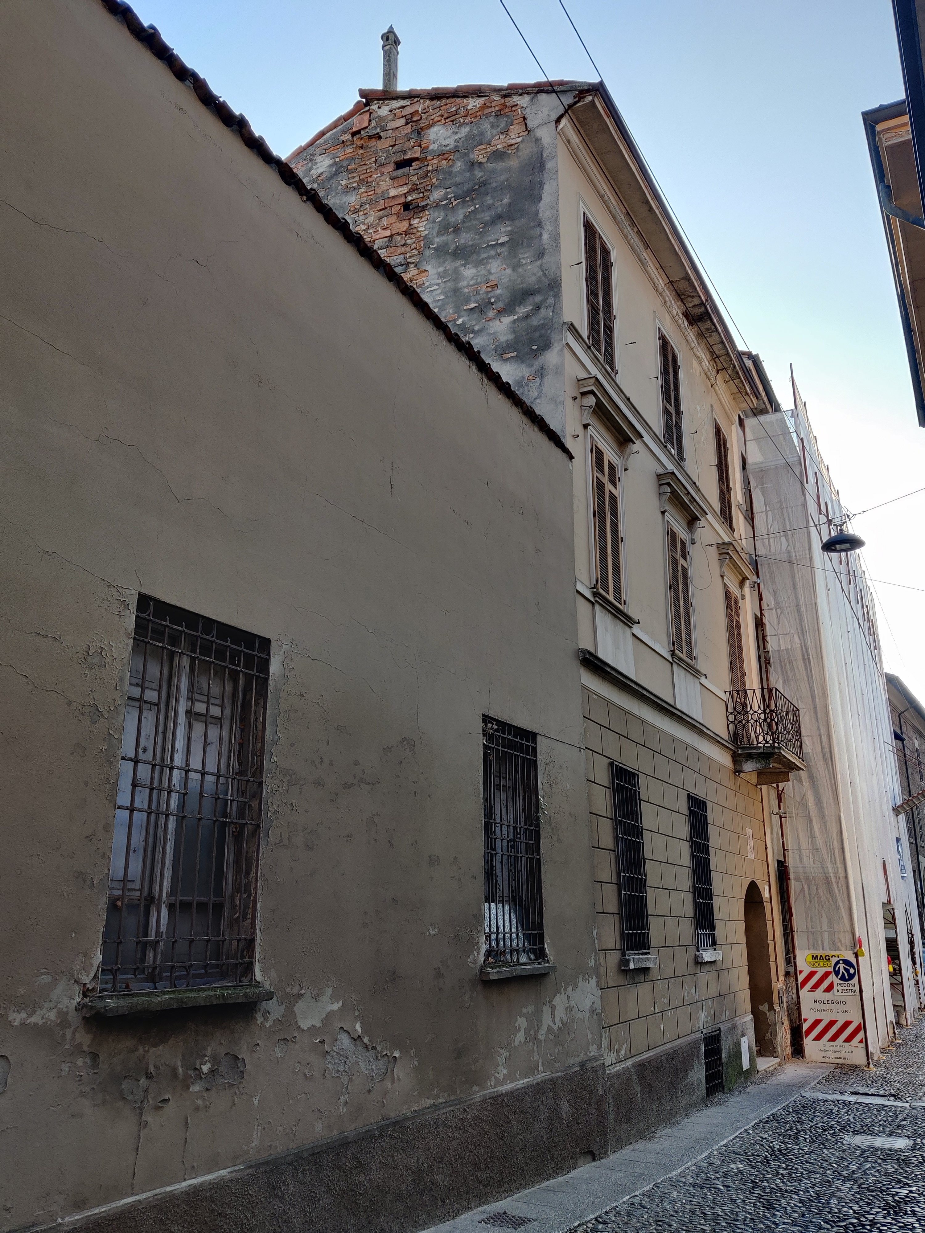 [Palazzo in Piazza Lodi, 5]