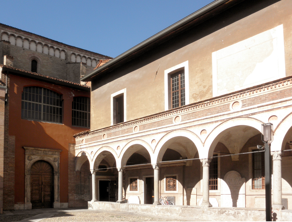 Cortile dei canonici della Cattedrale