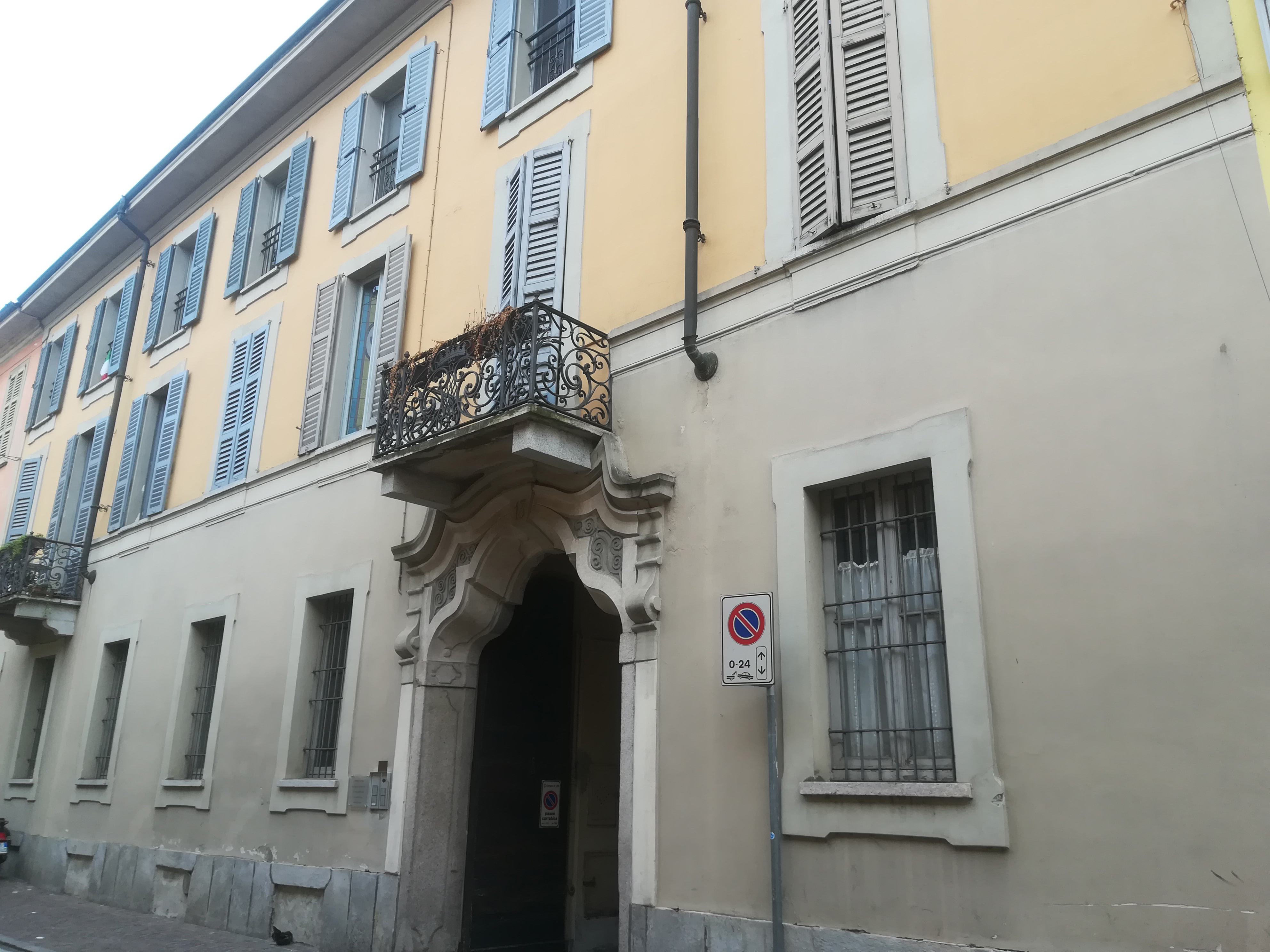 facciata di casa