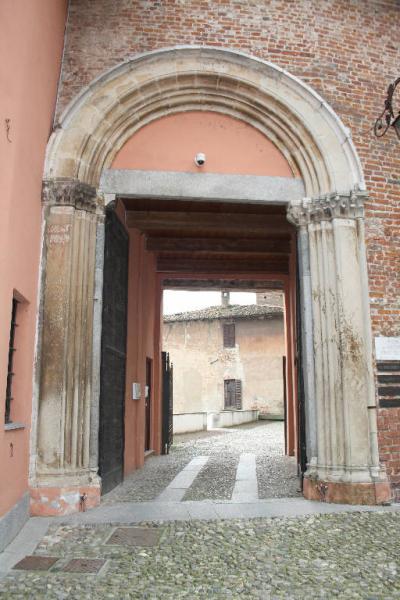 Portale del Castello Bolognini