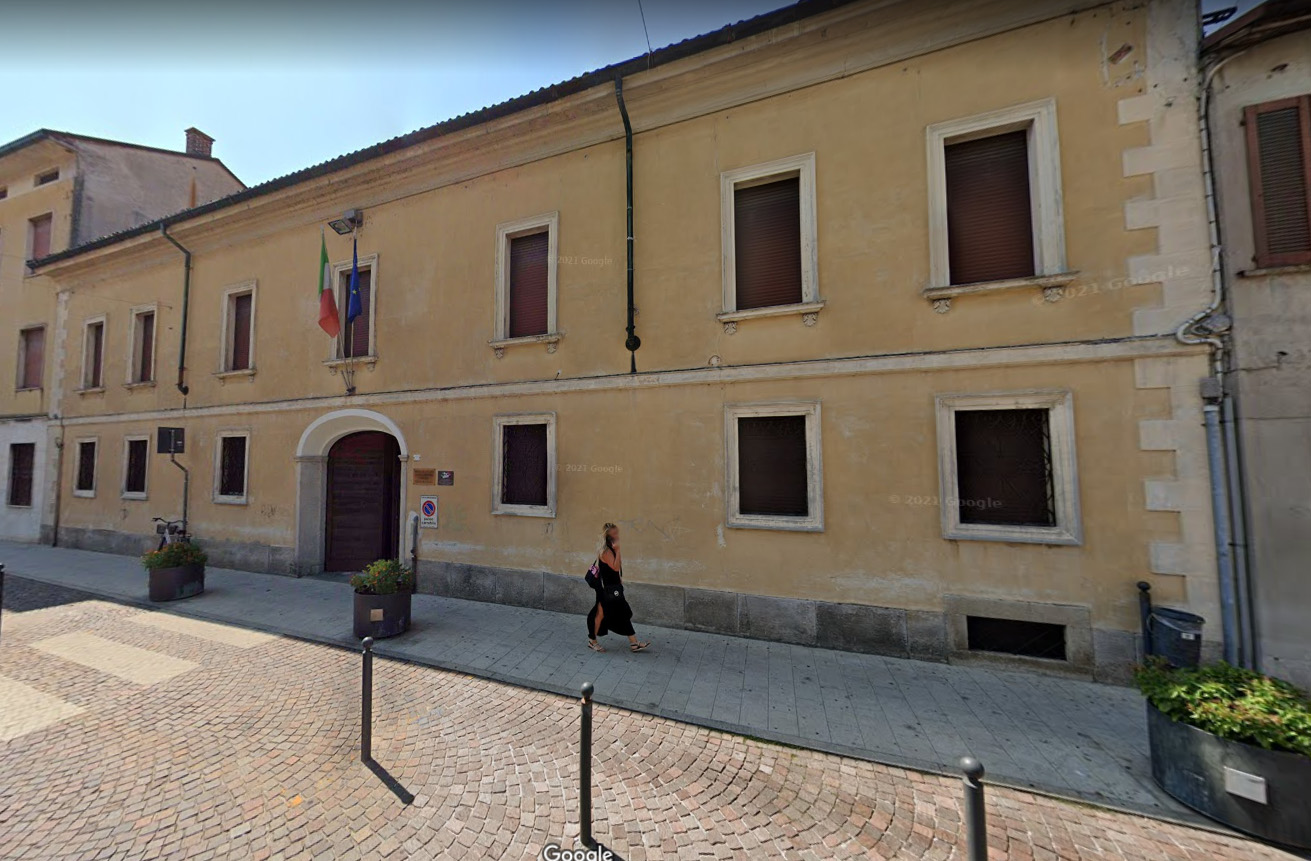 Complesso residenziale sito in Corso S. Pietro n. 31, 33