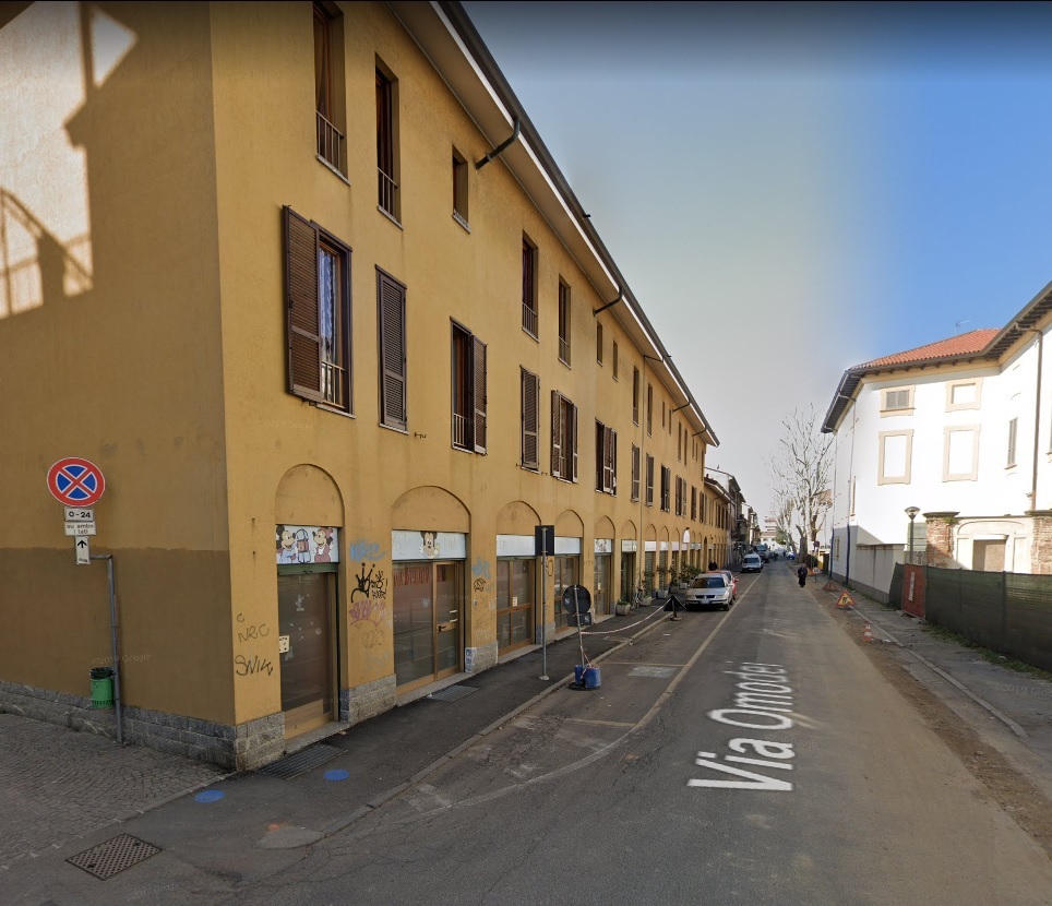 Fabbricato rustico dirimpetto alla villa Carones