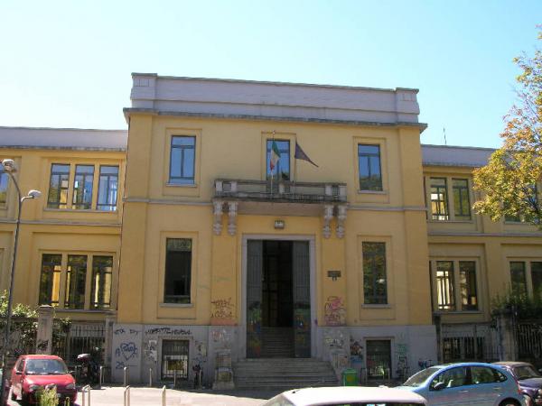 Palazzina dell'Istituto Tecnico Industriale Feltrinelli