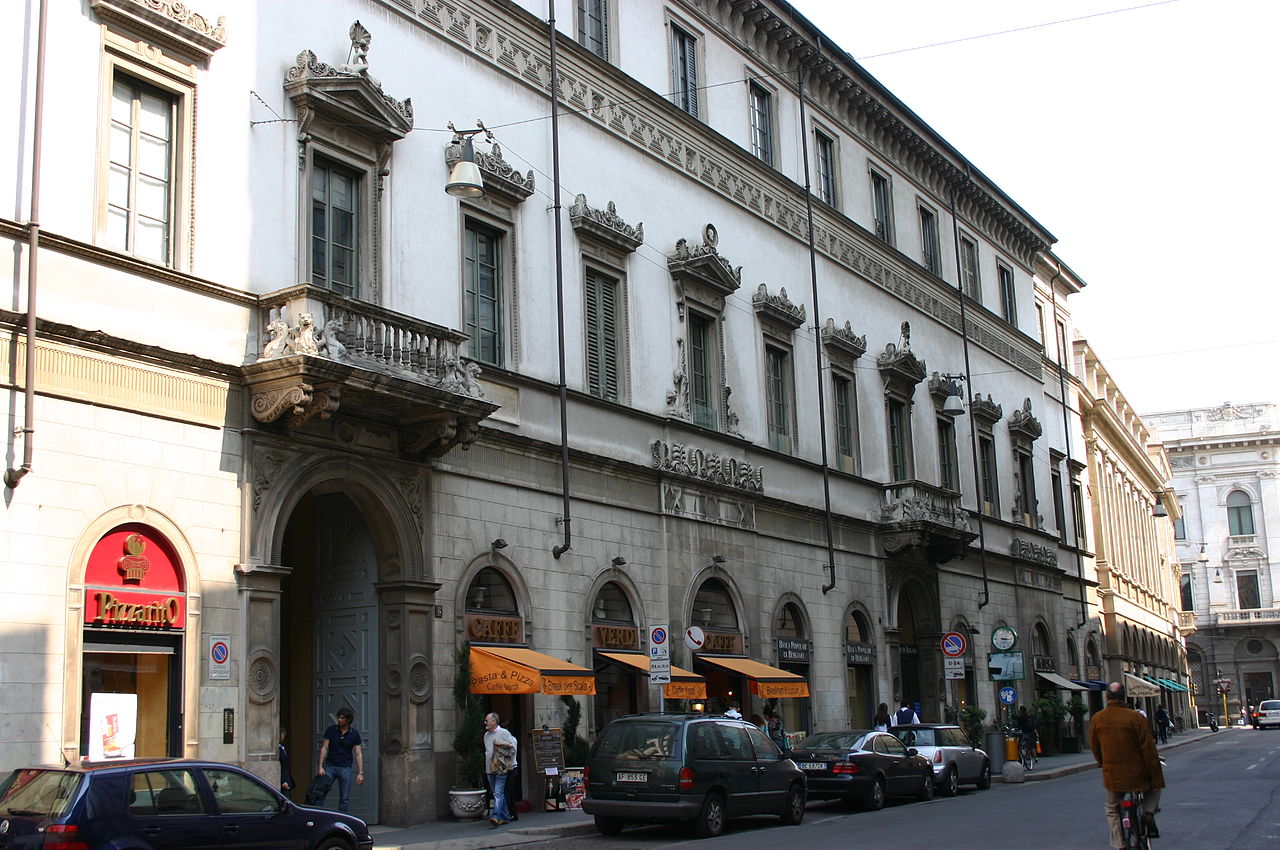 Palazzo Fiorenza )