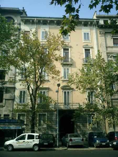 Pozione immobiliare sita in via Canova, 29