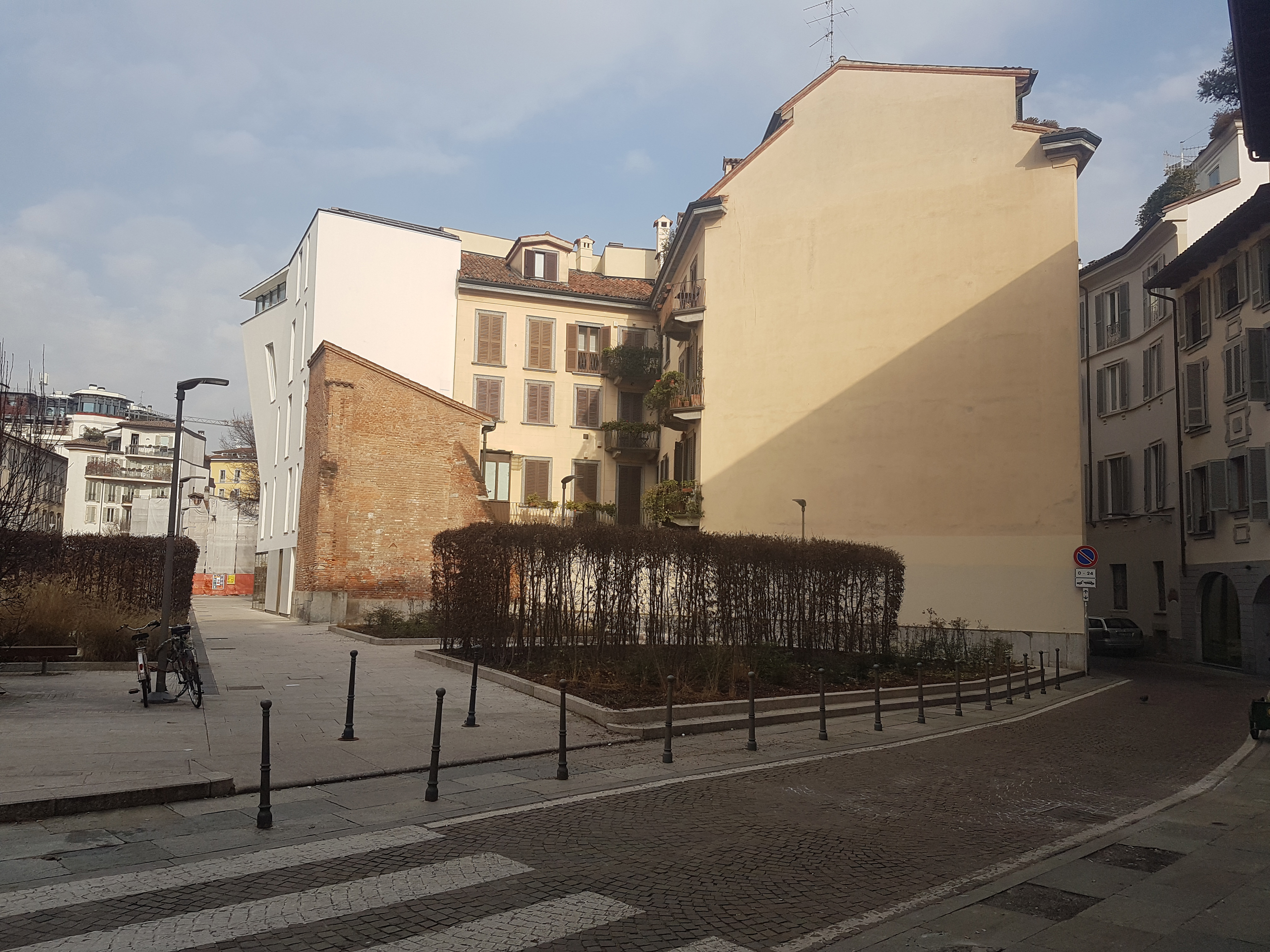 Spazio aperto urbano di via Gorani