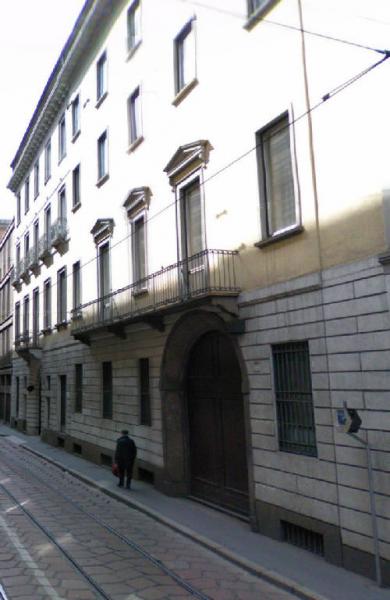[Casa con torre in via Meravigli, 4]
