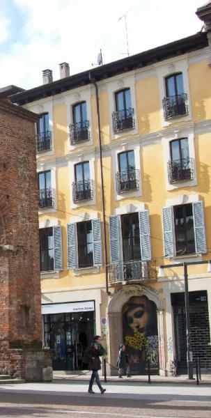 [Palazzo in Corso di Porta Ticinese, 22]