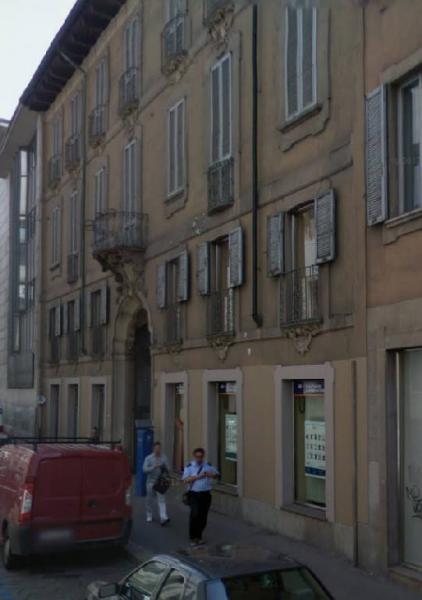 [Palazzo in via Bocchetto, 13]