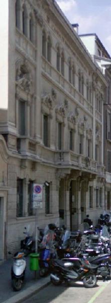[Palazzo in via S. Maria Fulcorina, 9]